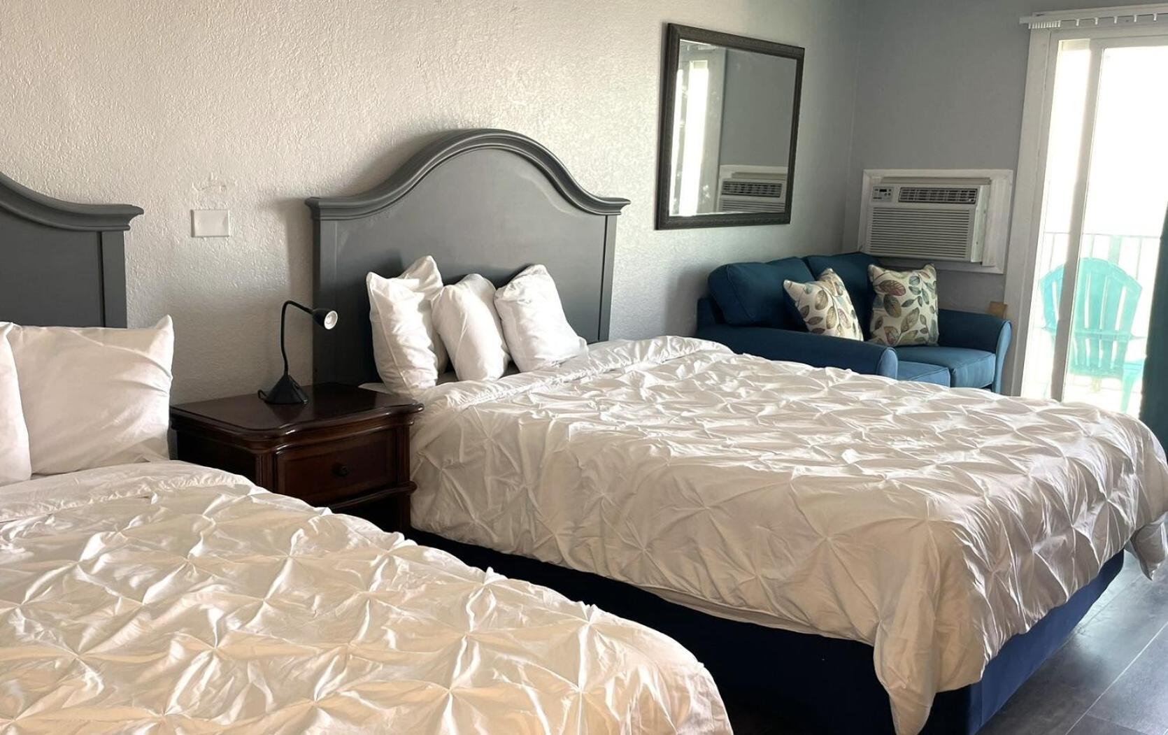 Blue Palmetto Vacation Rentals Myrtle Beach Rom bilde